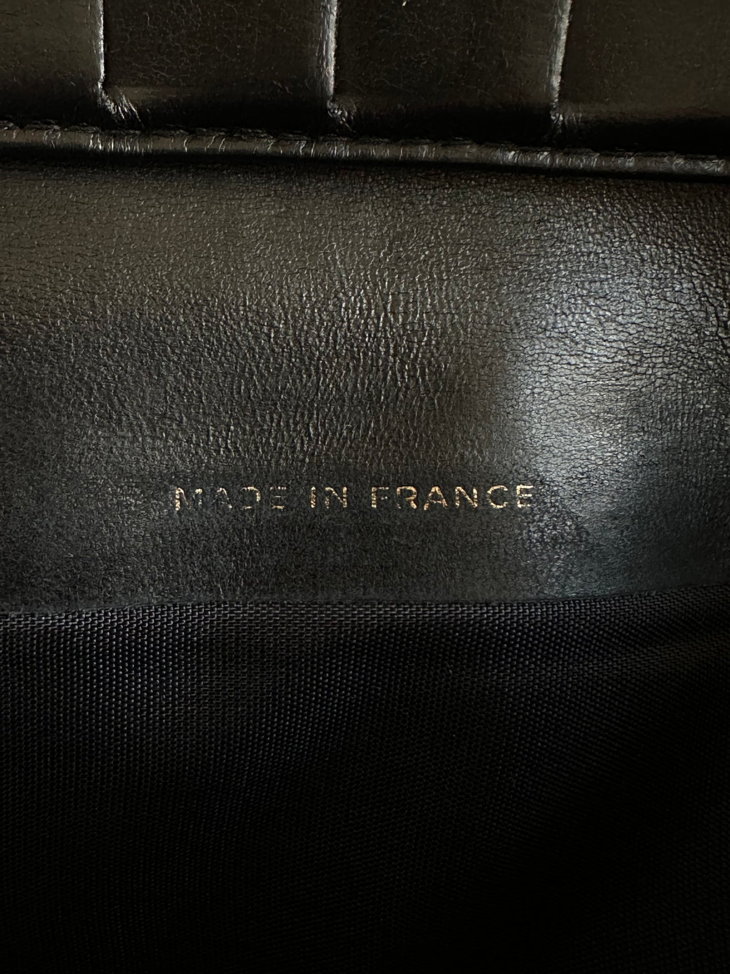 Chanel - Portefeuille long en cuir caviar noir