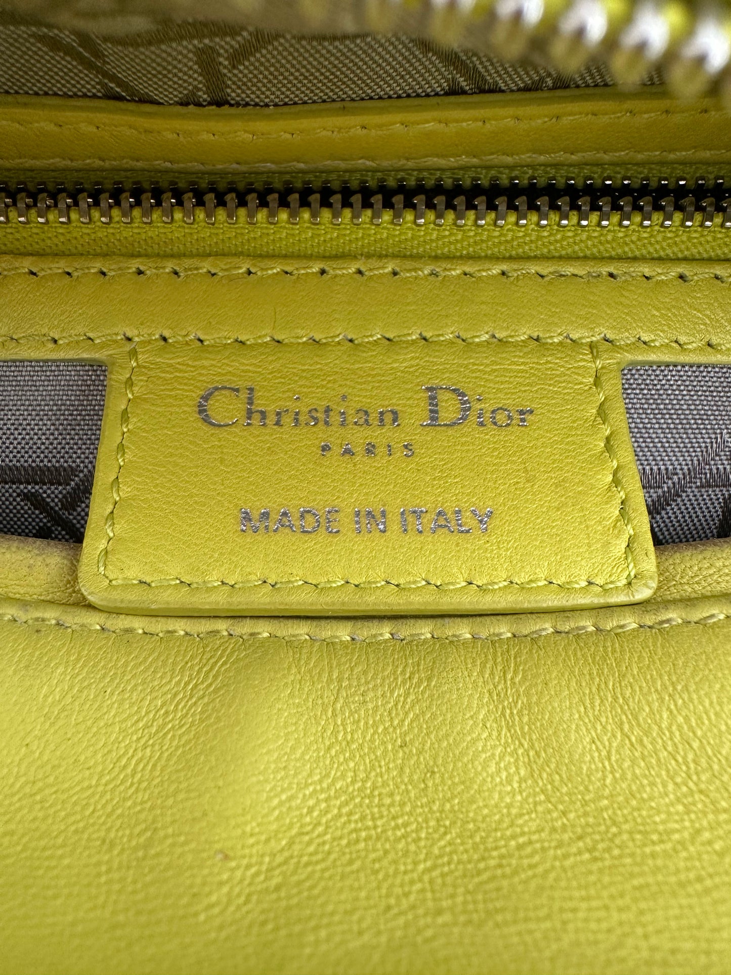 Lady Dior Medium cuir jaune anis
