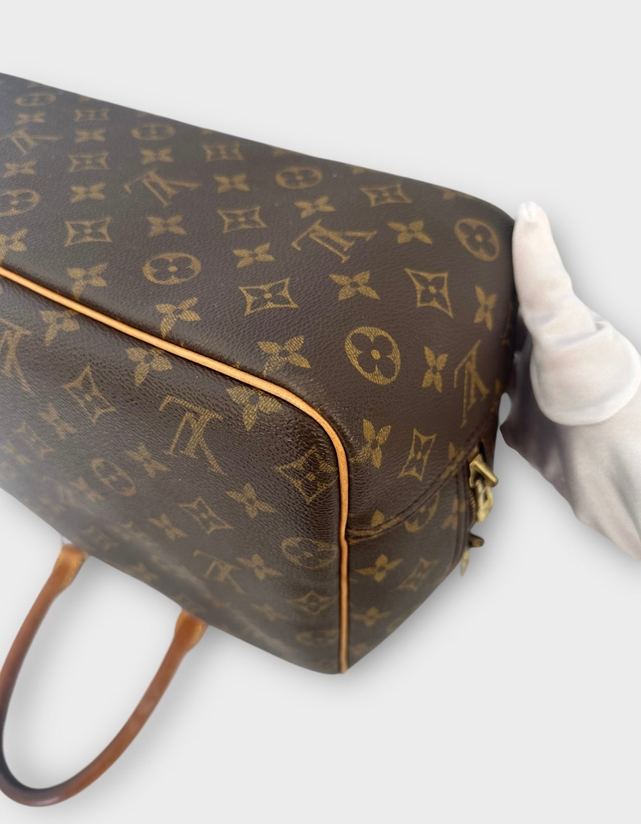 Louis Vuitton Sac Deauvillle Monogram