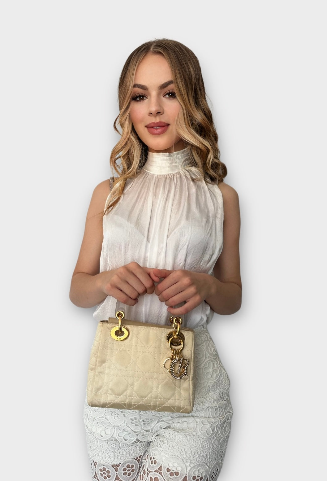 Sac mini Lady Dior en soie beige