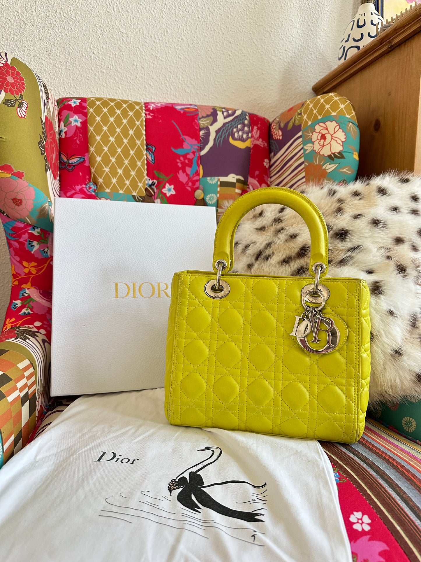 Dior - Lady Dior Medium cuir jaune anis