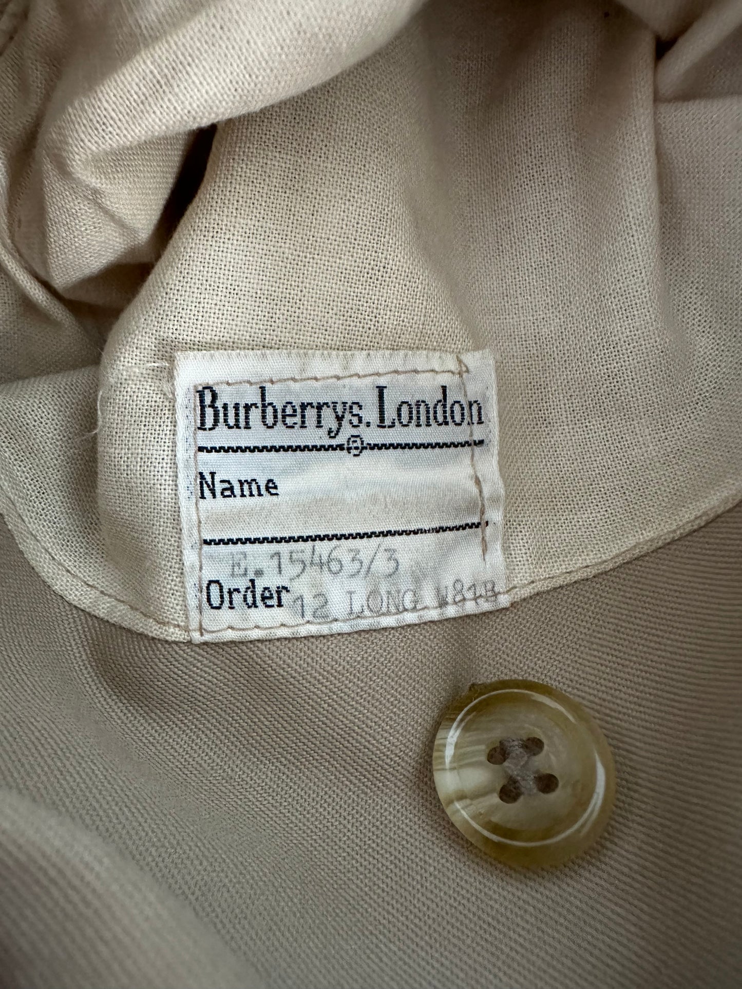 Trench-coat Burberry modèle “the Waterloo ” honey vintage/ T.S