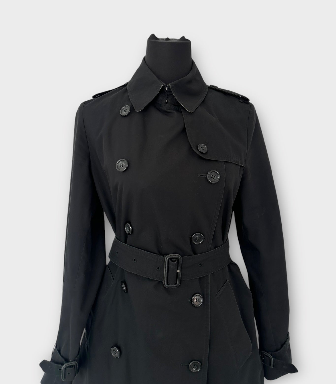 Burberry Trench-coat modèle “the Chelsea ” Noir | T.M