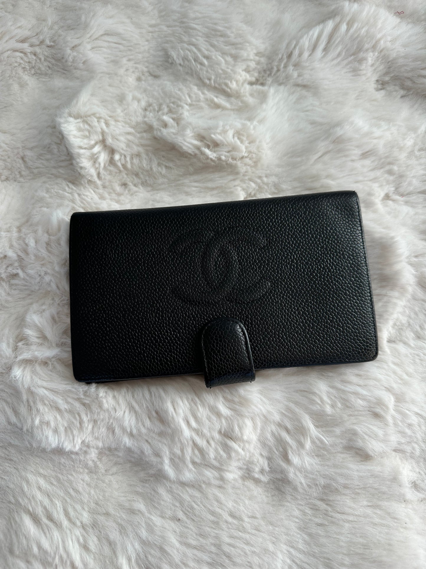 Chanel - Portefeuille long en cuir caviar noir