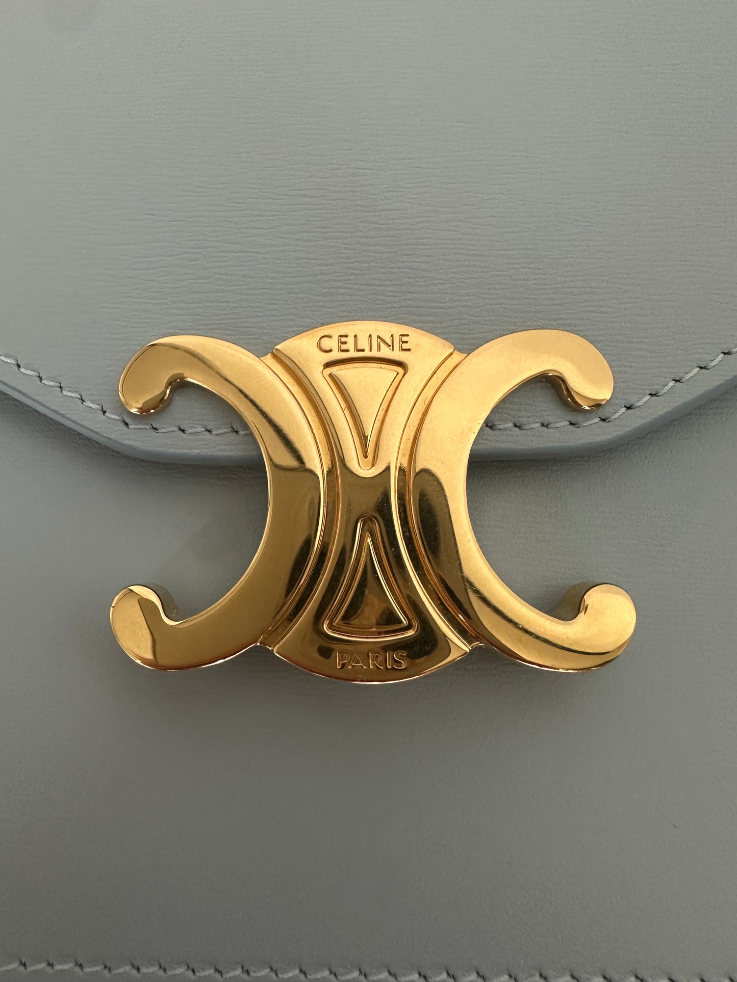 Céline - sac Triomphe Wallet on chain «  Margo »