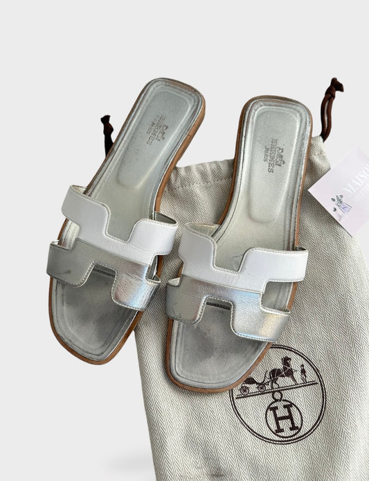 Hermès - Mules Oran bicolore | T.38,5
