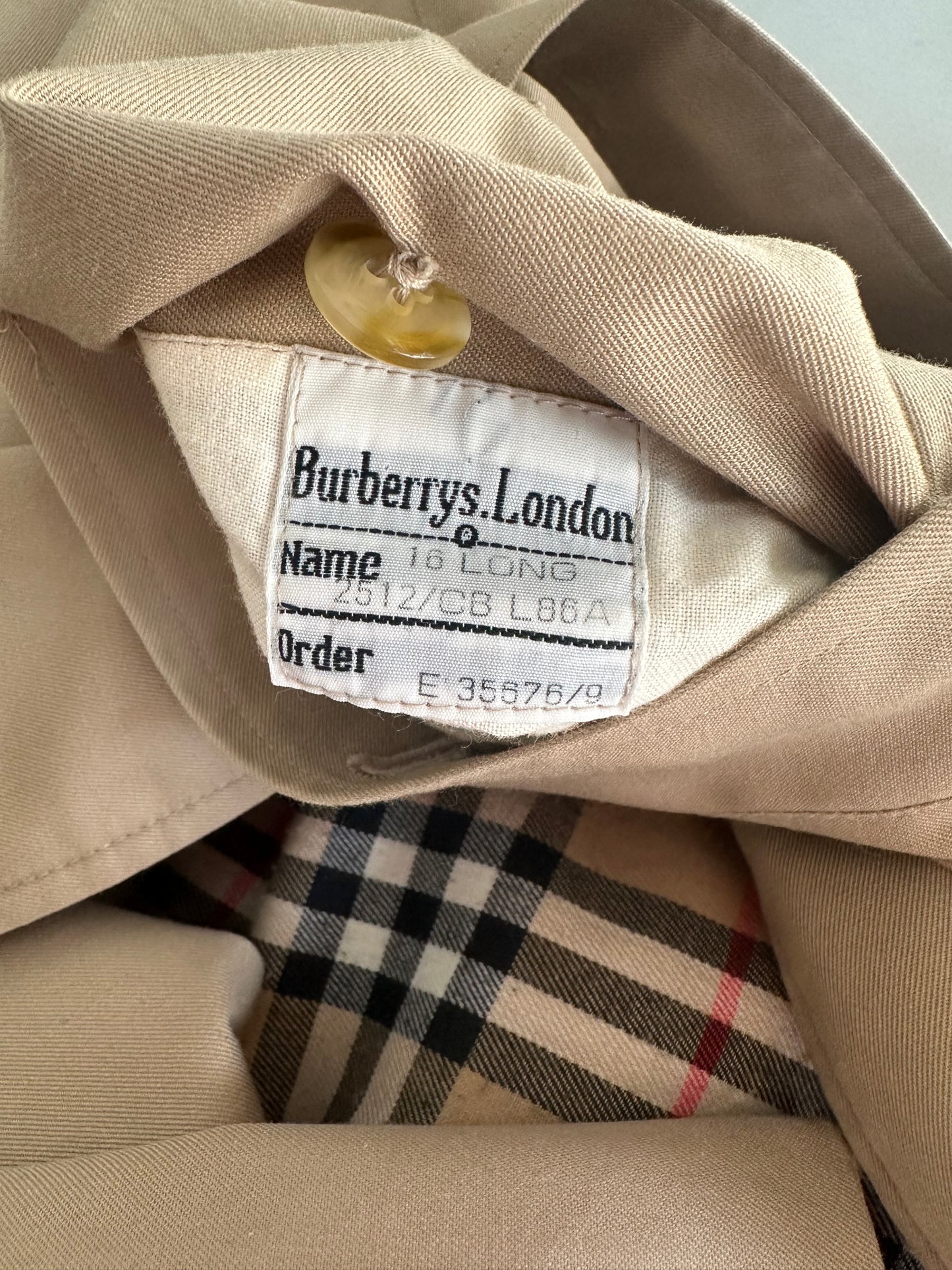 Burberry - vintage Trench « the Waterloo » camel | T.M