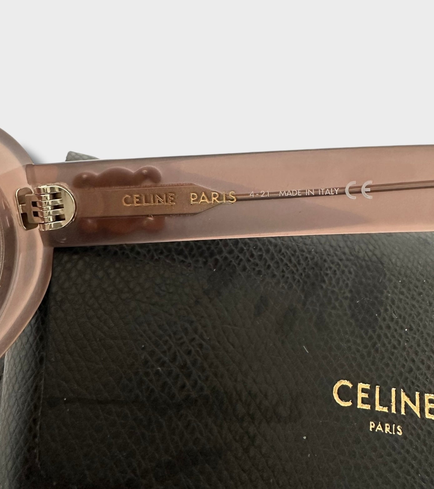 Céline - Lunettes triomphe 01 Milky Hazelnut