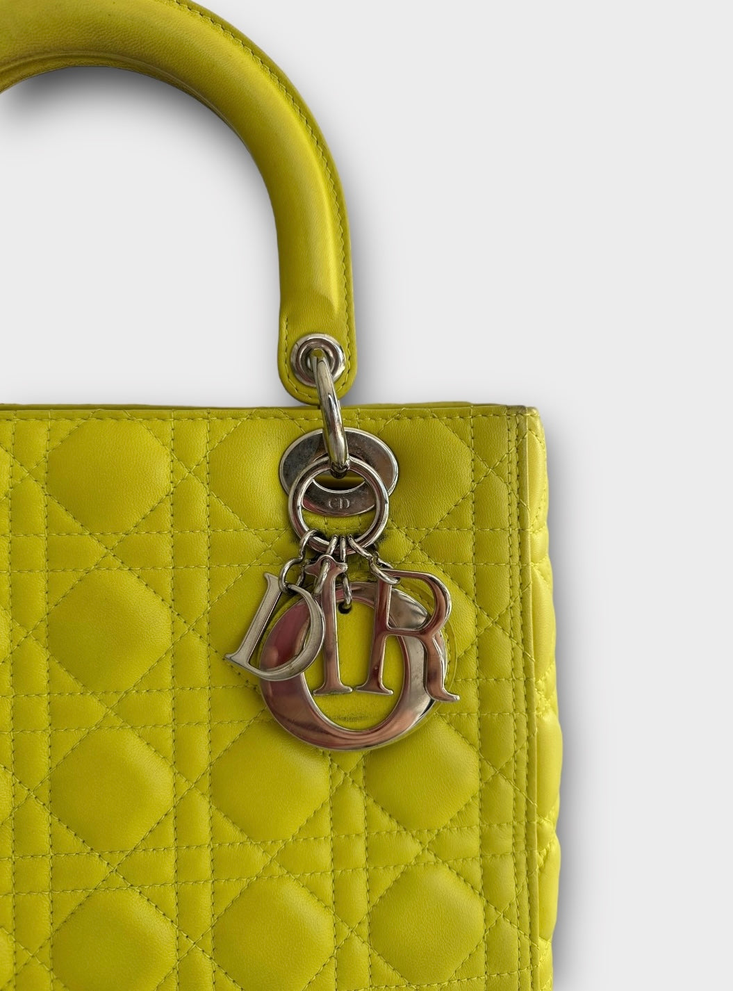 Lady Dior Medium cuir jaune anis