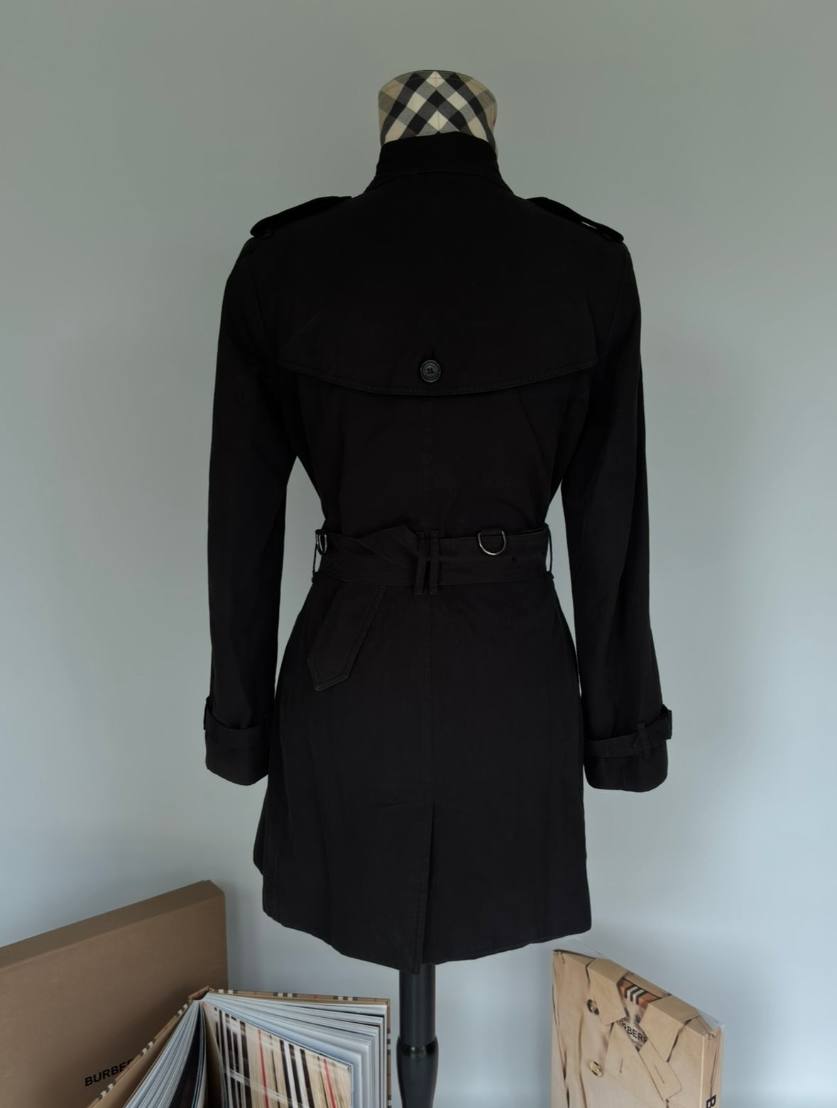 Burberry – Trench-coat “The Chelsea ” Noir modèle récent | T.L