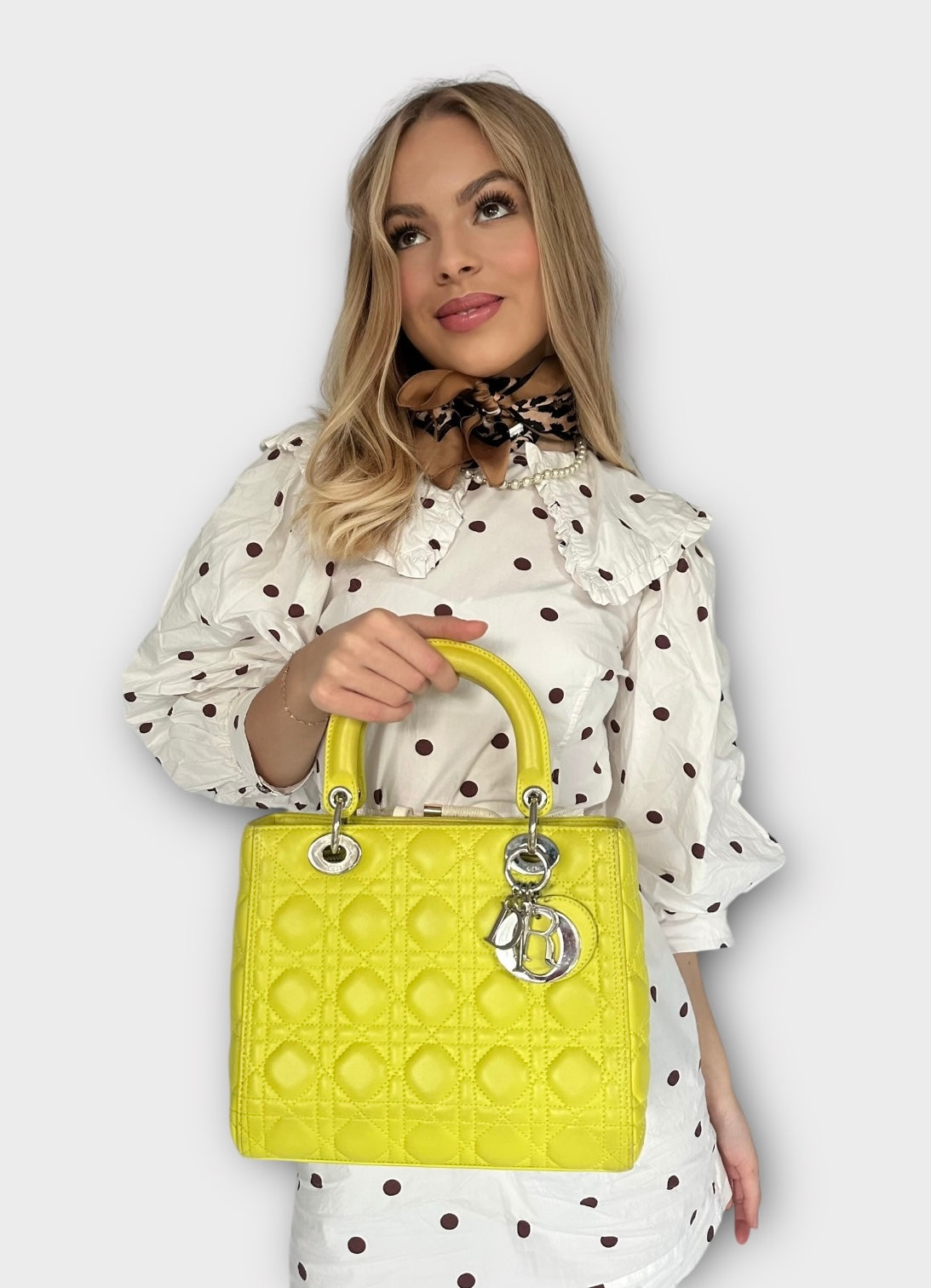 Lady Dior Medium cuir jaune anis
