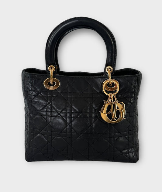 Lady Dior sac noir Medium